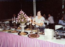 งานเลี้ยงวันเกิดครบรอบ 60 ปี อ.ลัดดา ศิลปบรรเลง ที่บ้านสุขุมวิท 39